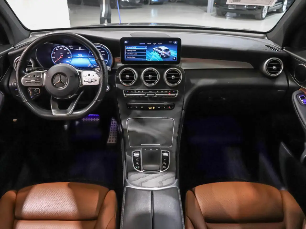Mercedes-Benz GLC fotografie Mercedes-Benz GLC