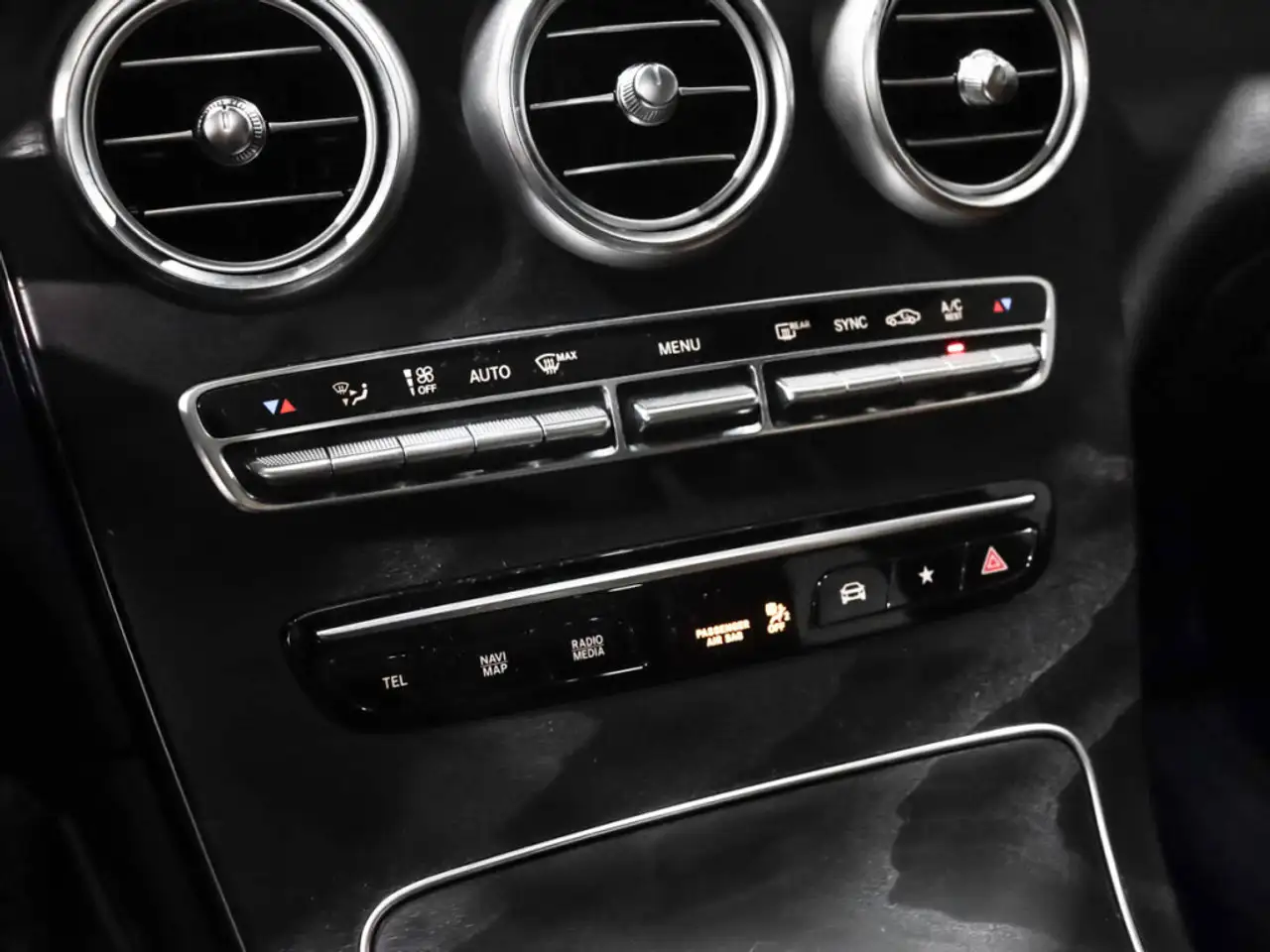 Mercedes-Benz GLC fotografie Mercedes-Benz GLC