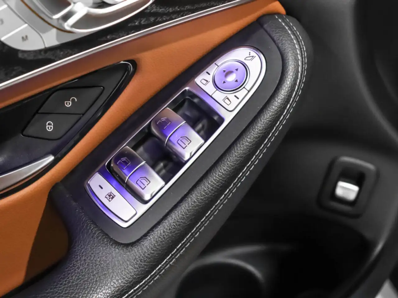 Mercedes-Benz GLC fotografie Mercedes-Benz GLC
