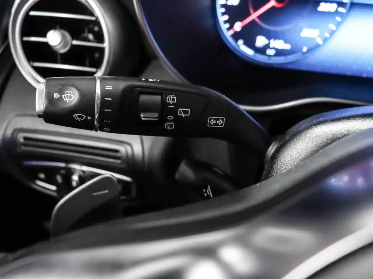 Mercedes-Benz GLC fotografie Mercedes-Benz GLC
