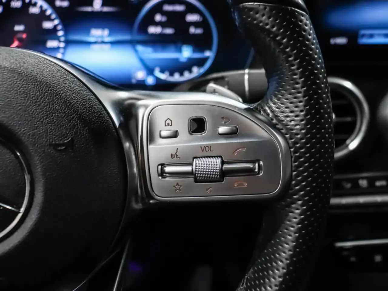 Mercedes-Benz GLC fotografie Mercedes-Benz GLC