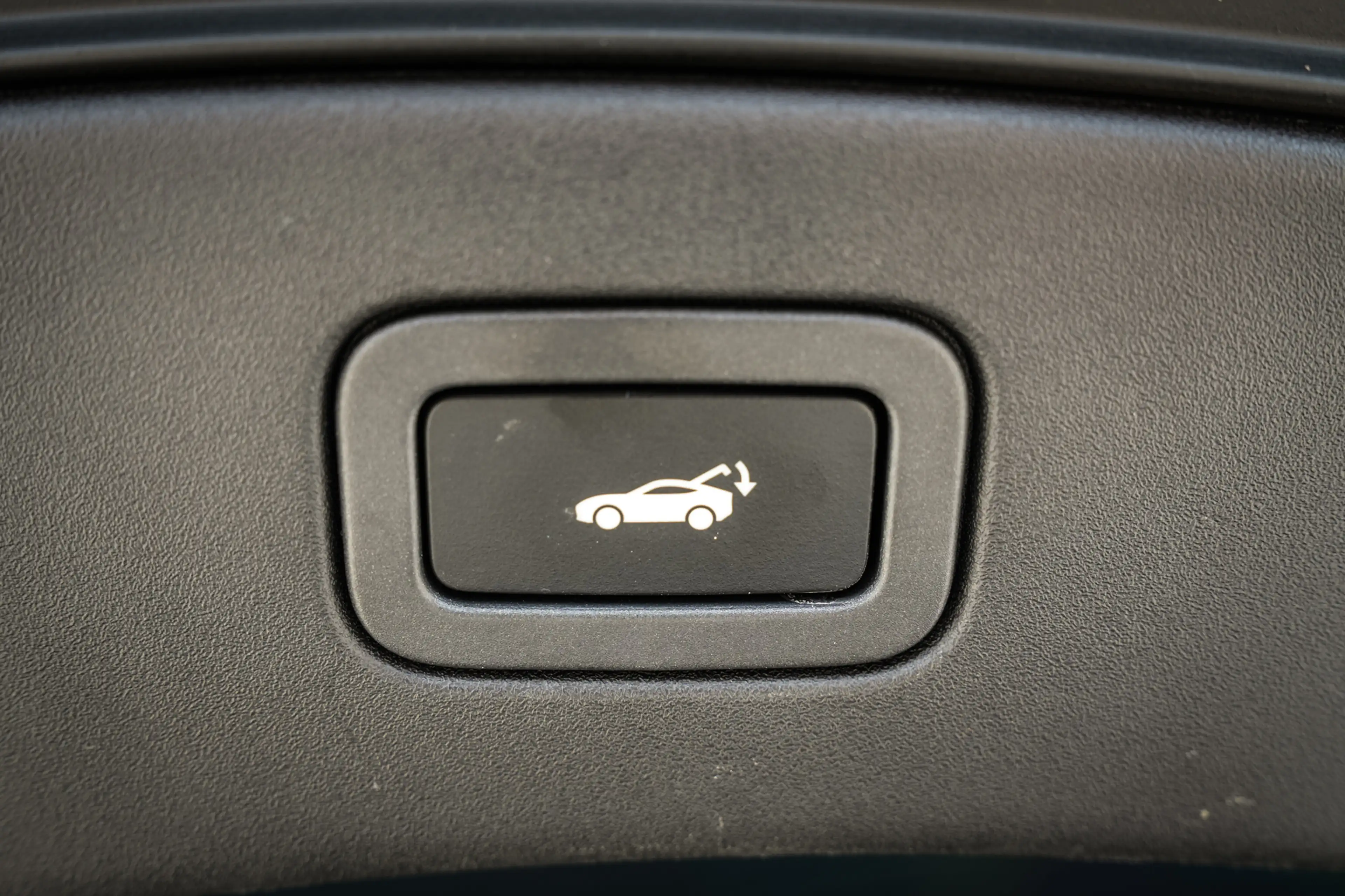 Jaguar F-Type 2.0T P300 R-Dynamic | LED | Panoramadak | Meridian — photo 40