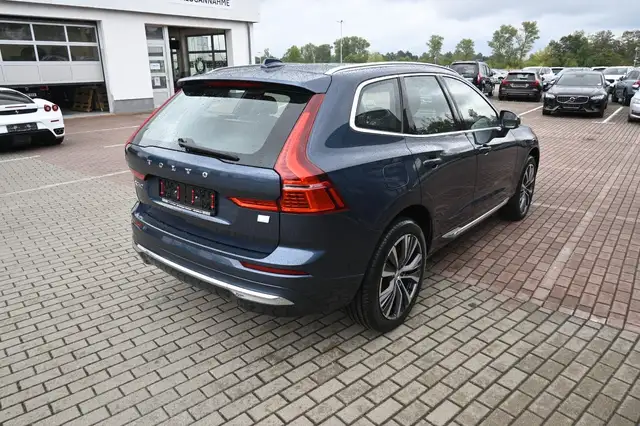 Volvo XC60 view 6