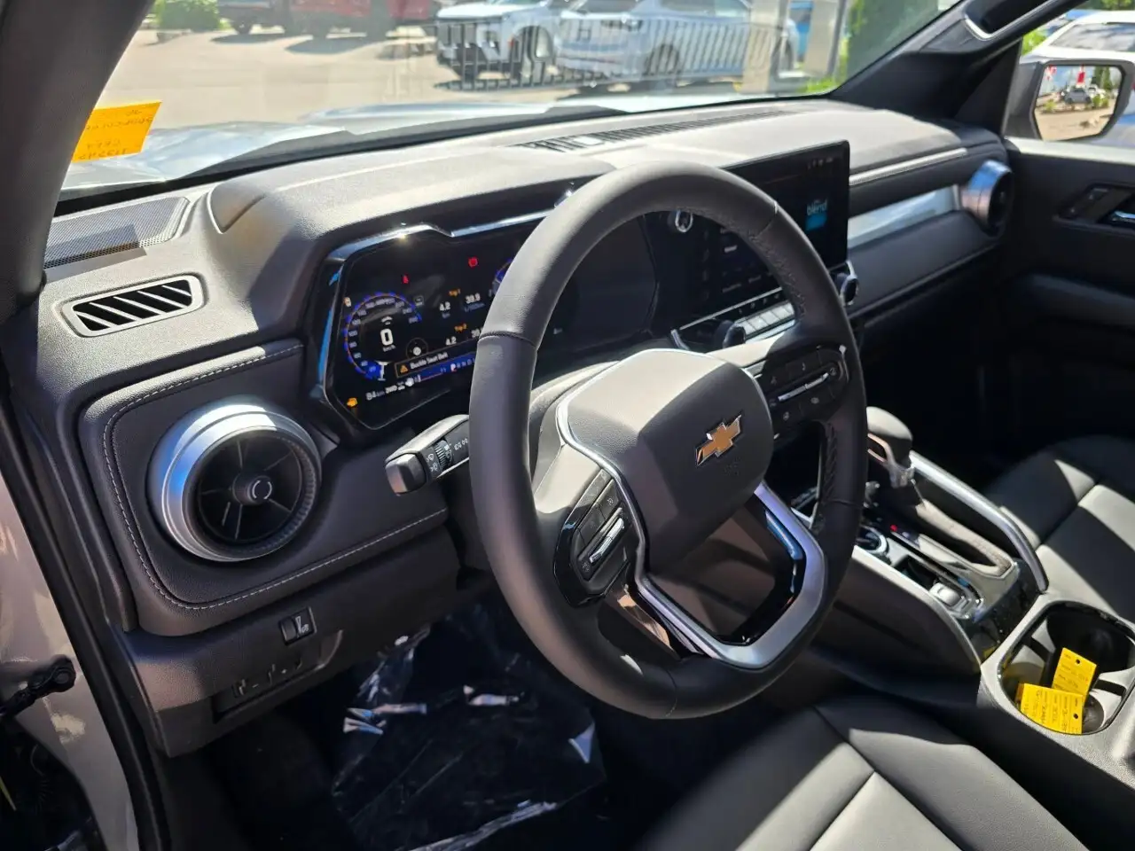 Chevrolet Colorado снимка Chevrolet Colorado