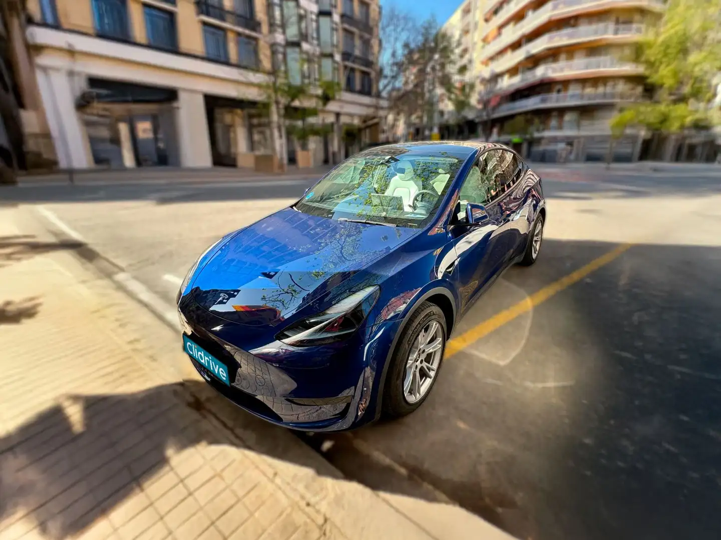 Tesla Model Y Tracción Trasera RWD Modrá - 2