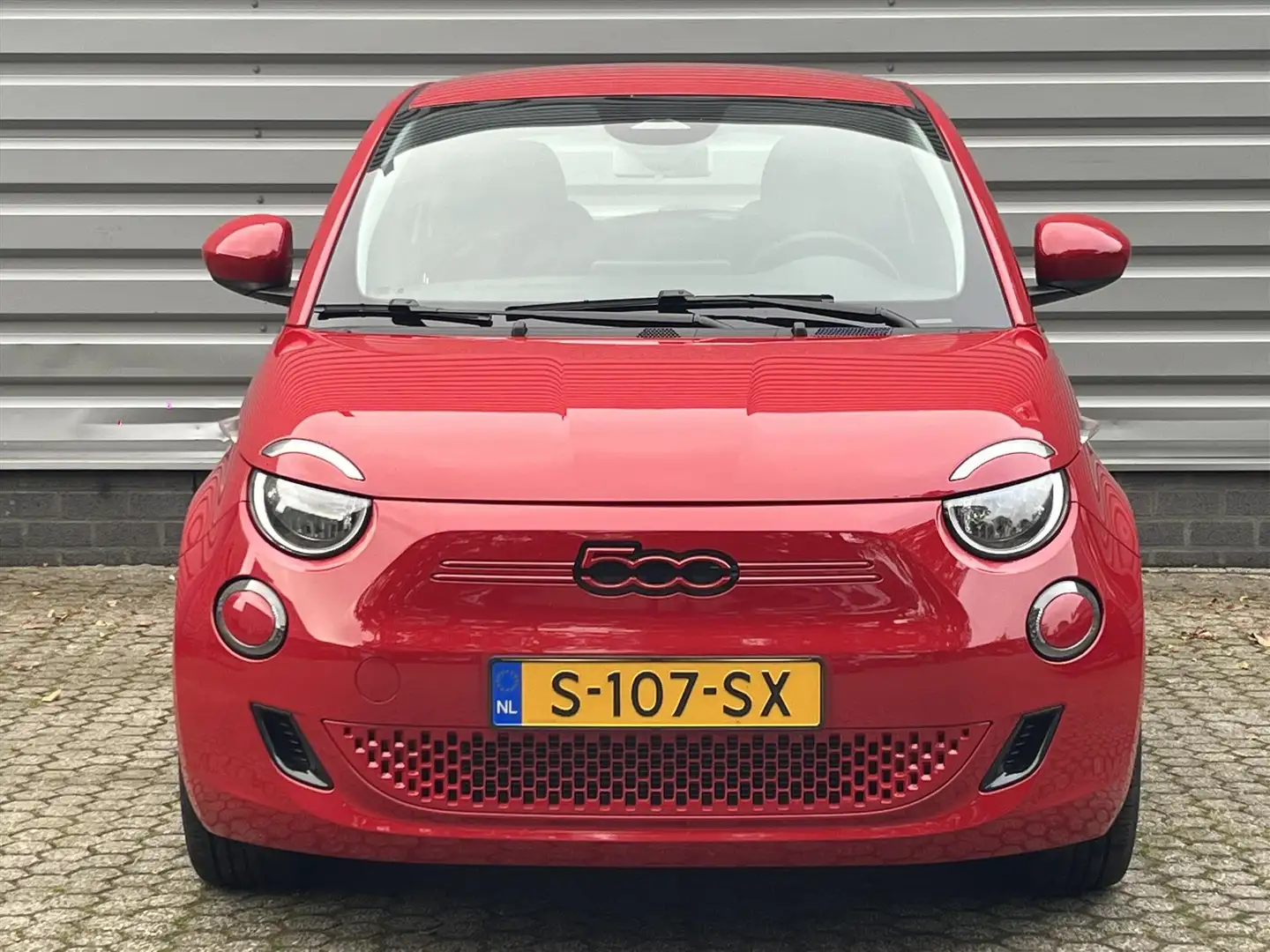 Fiat 500e 42kWh 118pk Red-Edition | Carplay | Navi | 16" Vel Rood - 2