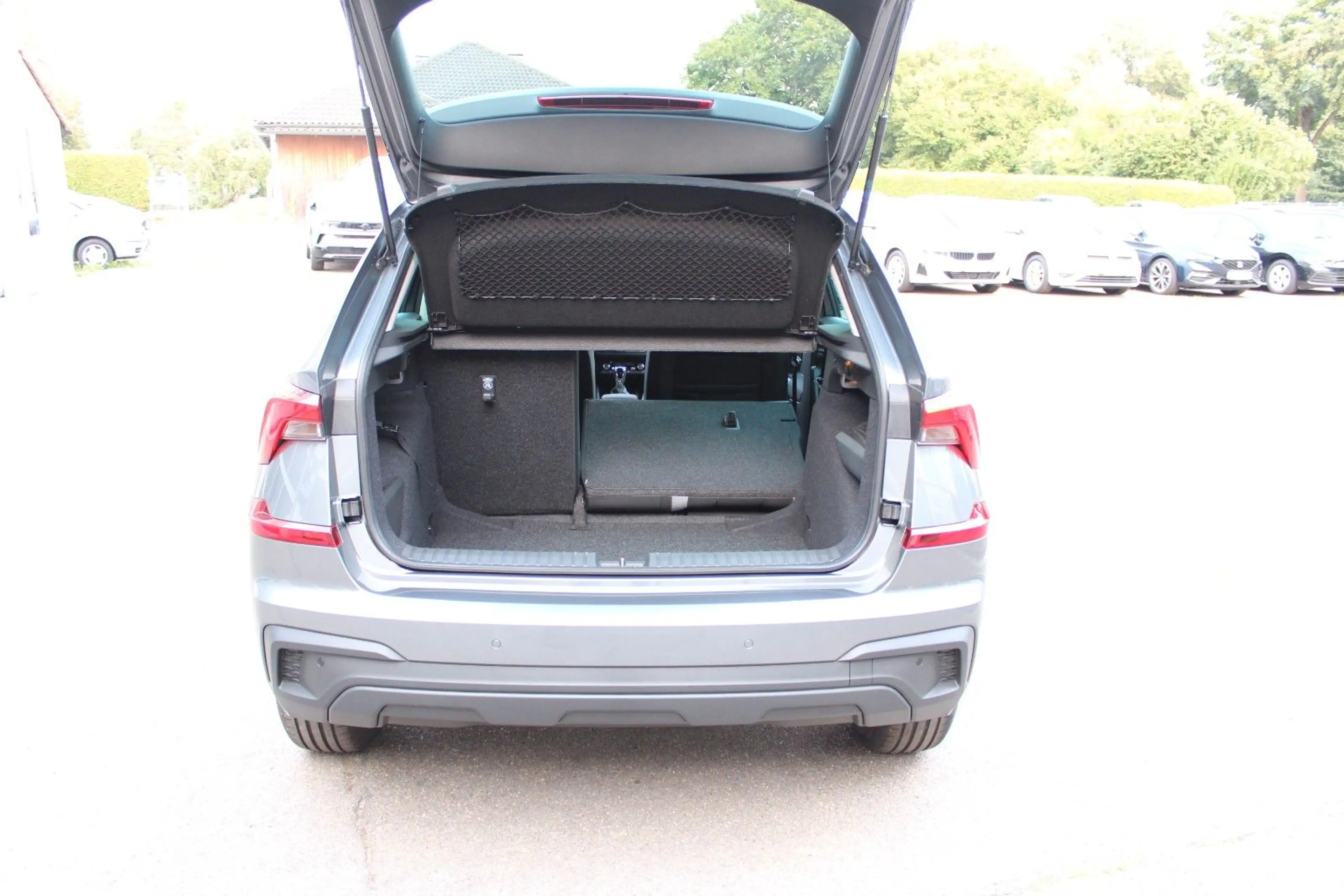 Skoda Kamiq 1.5 TSI DSG Selection + Black Paket + AHK — photo 12