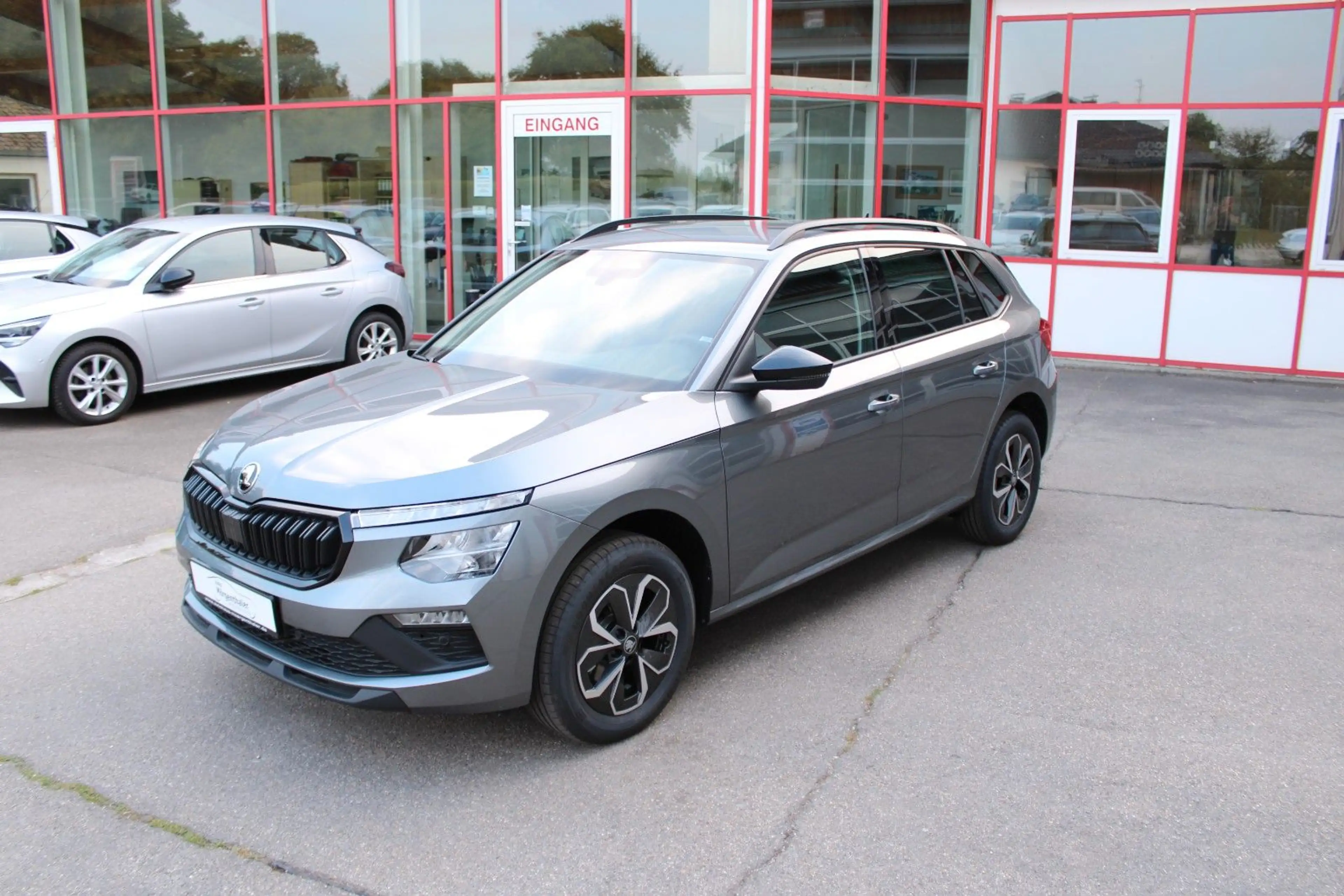 Skoda Kamiq 1.5 TSI DSG Selection + Black Paket + AHK