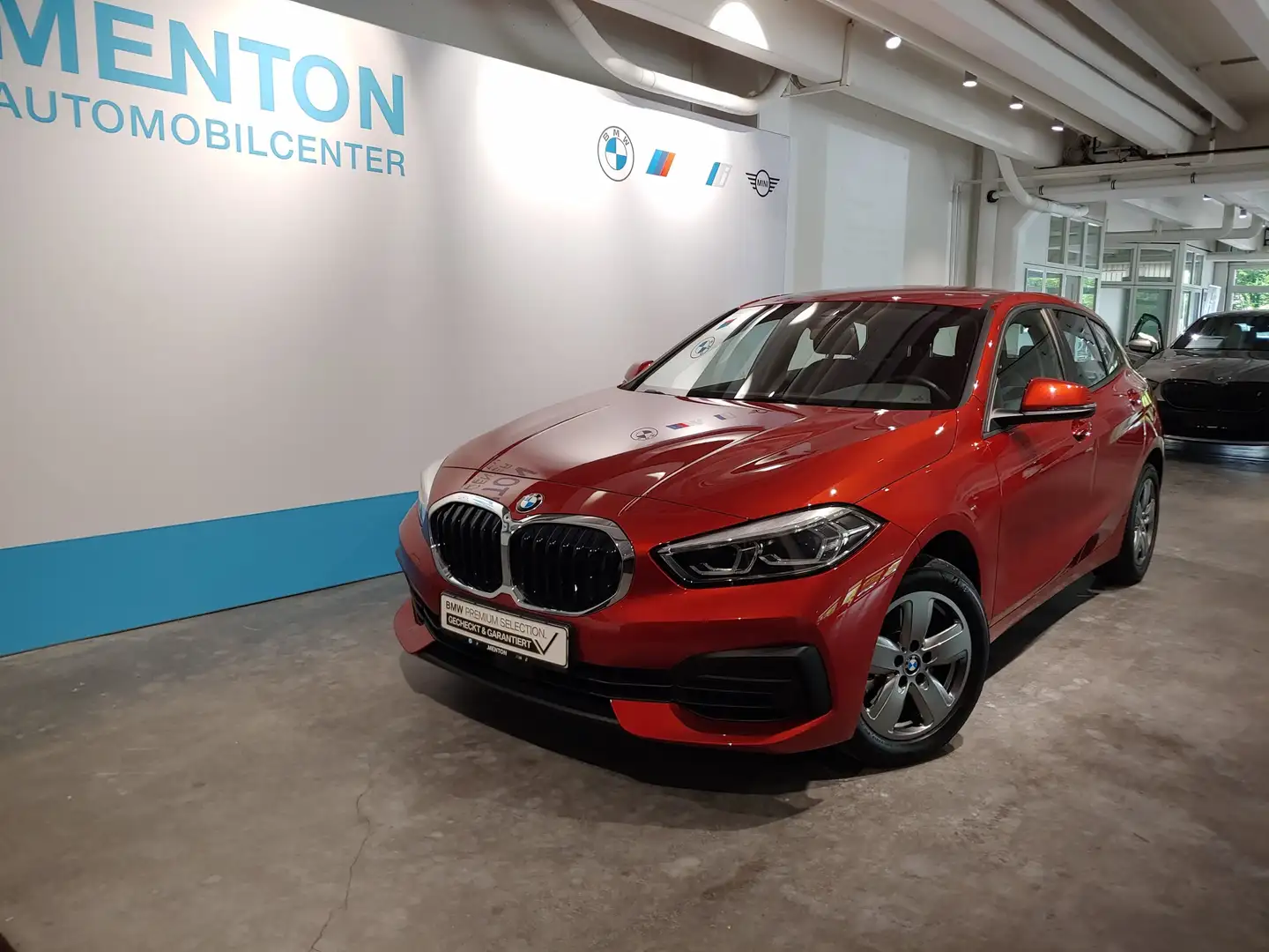 BMW 116 d LCProf./AHK/LED/PDC/Lenkradhzg./Shz Orange - 2