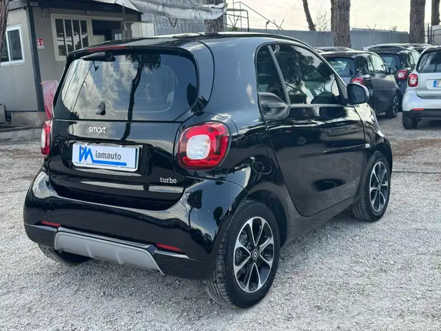 Smart Fortwo view 3