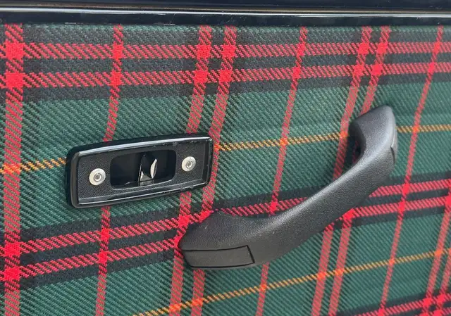 MINI Hatch view 13