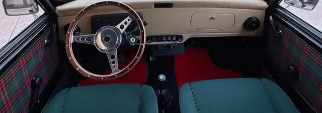 MINI Hatch view 11