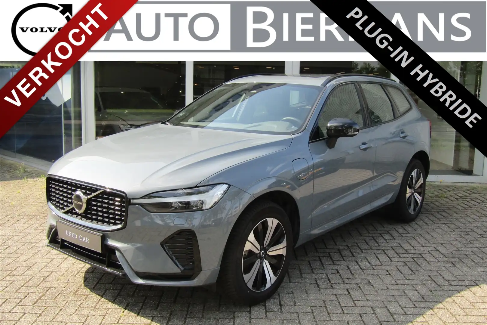 Volvo XC60 T6 AWD PLUG-IN HYBRIDE | PLUS DARK | PANO DAK | 19 Grijs - 1
