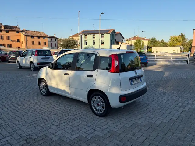 Fiat Panda view 3
