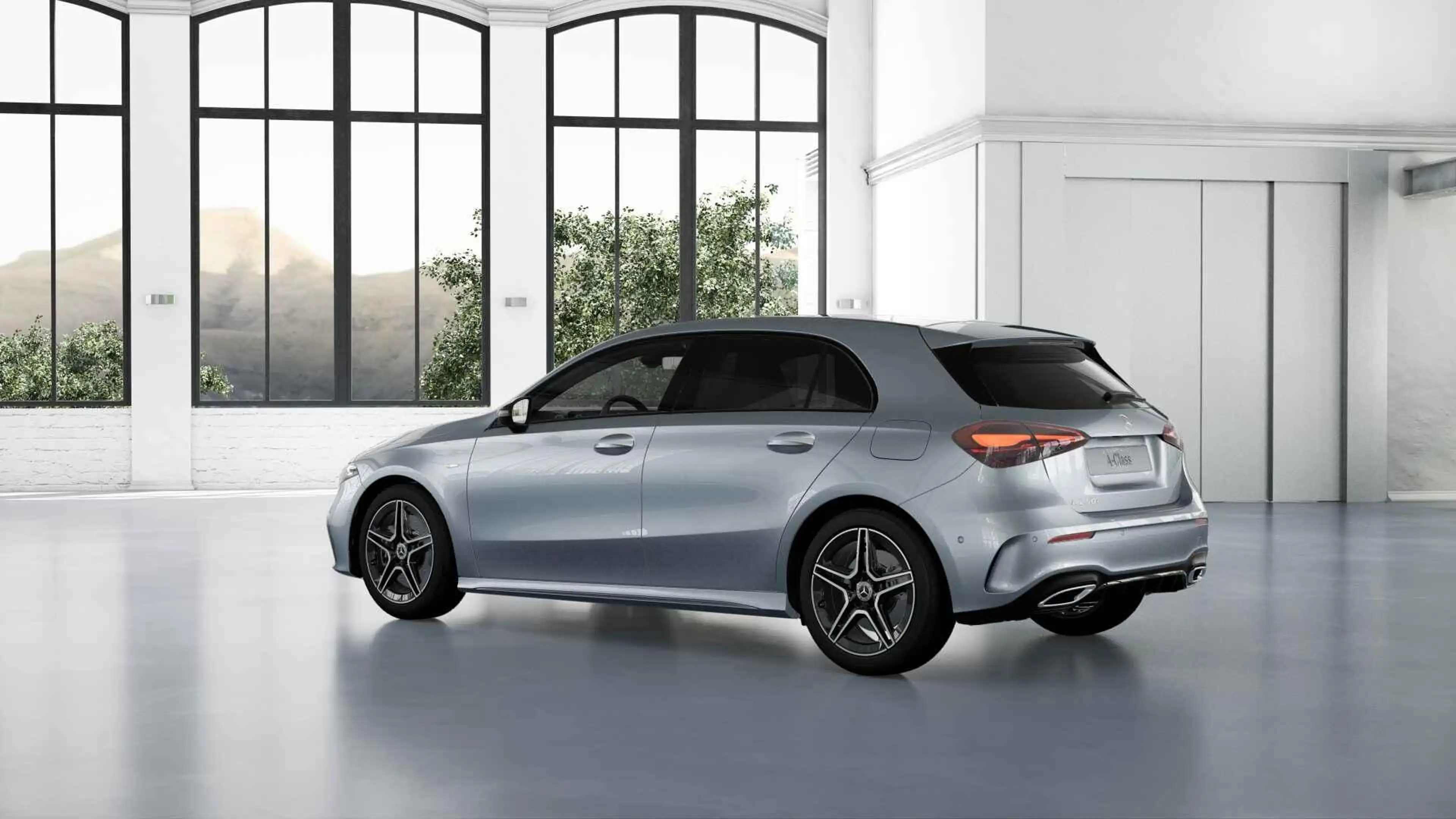 Mercedes-Benz A 250 A e AMG Line — photo 3