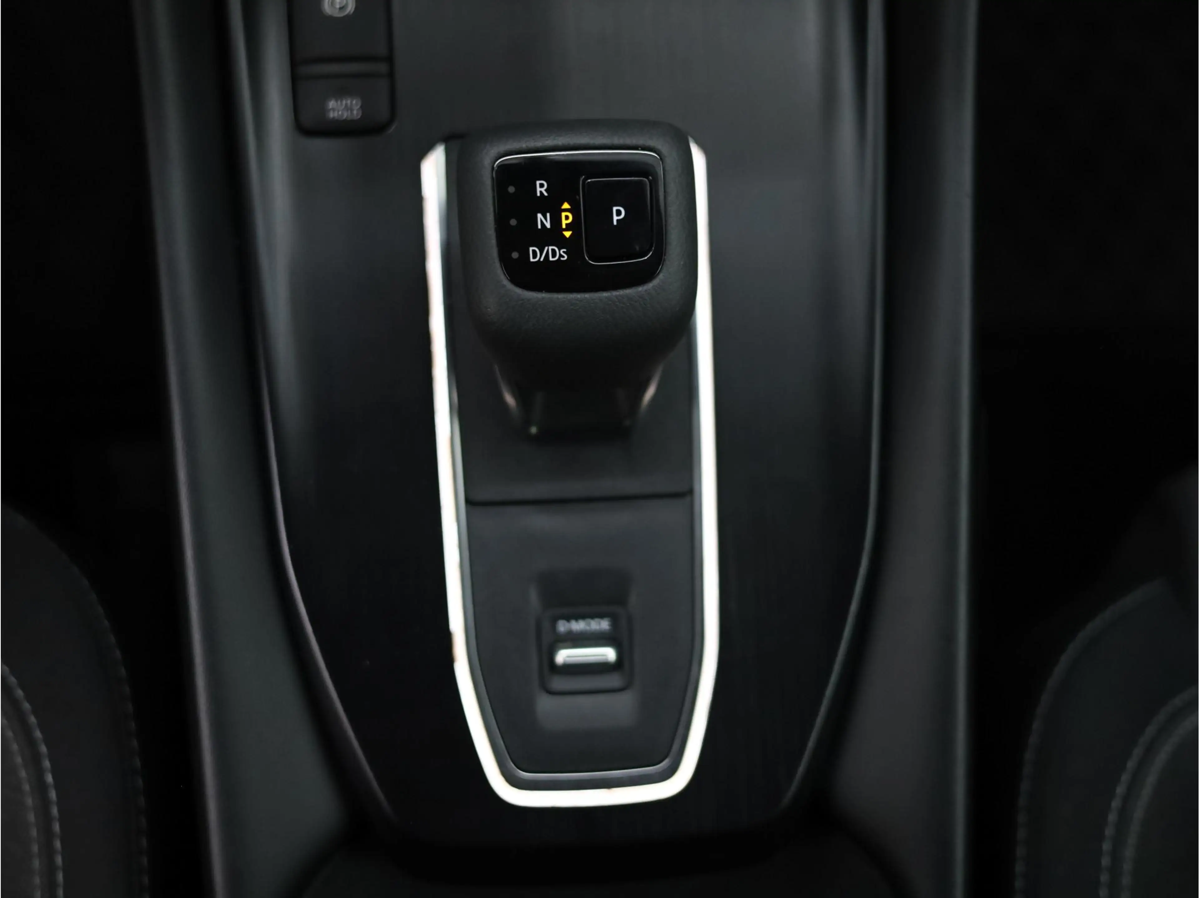 Nissan Qashqai 1.3 MHEV Xtronic N-Connecta | Stuur en Stoelverwar — photo 33