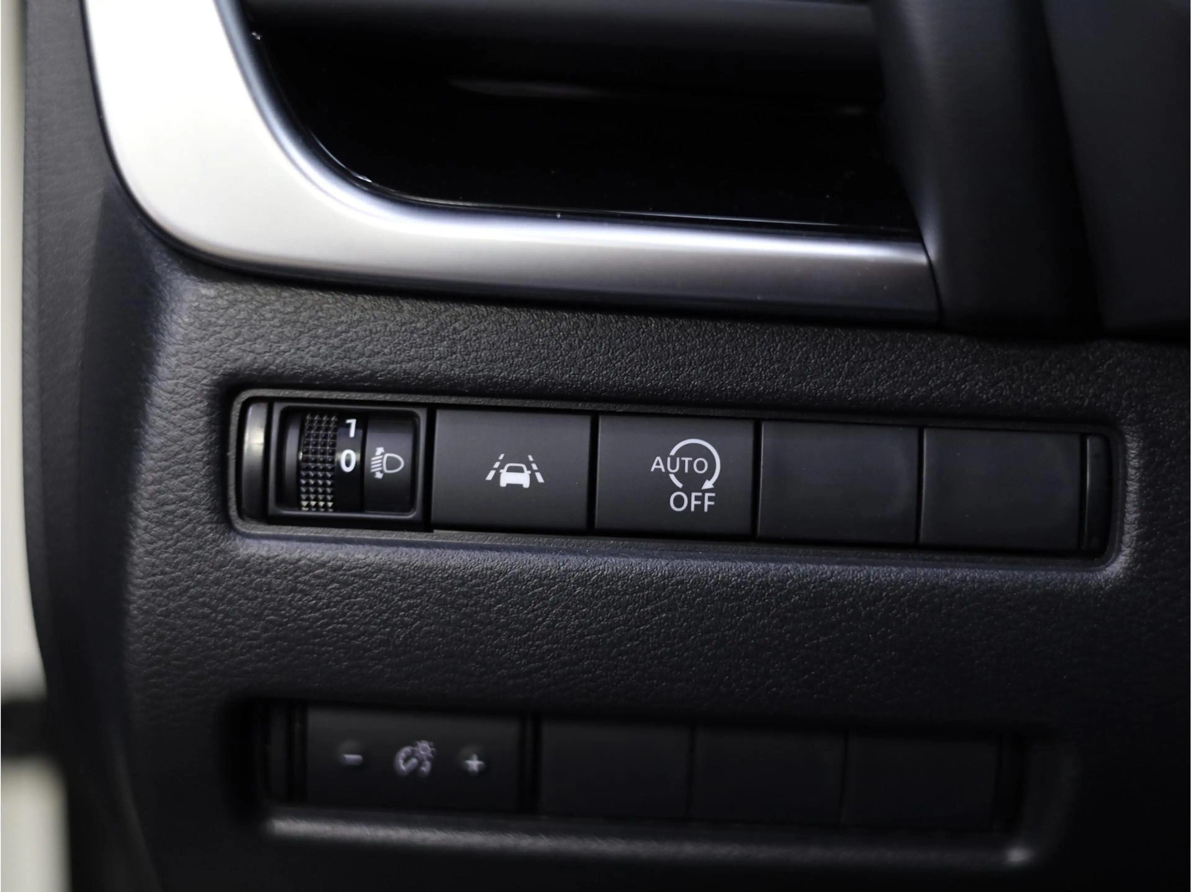 Nissan Qashqai 1.3 MHEV Xtronic N-Connecta | Stuur en Stoelverwar — photo 29