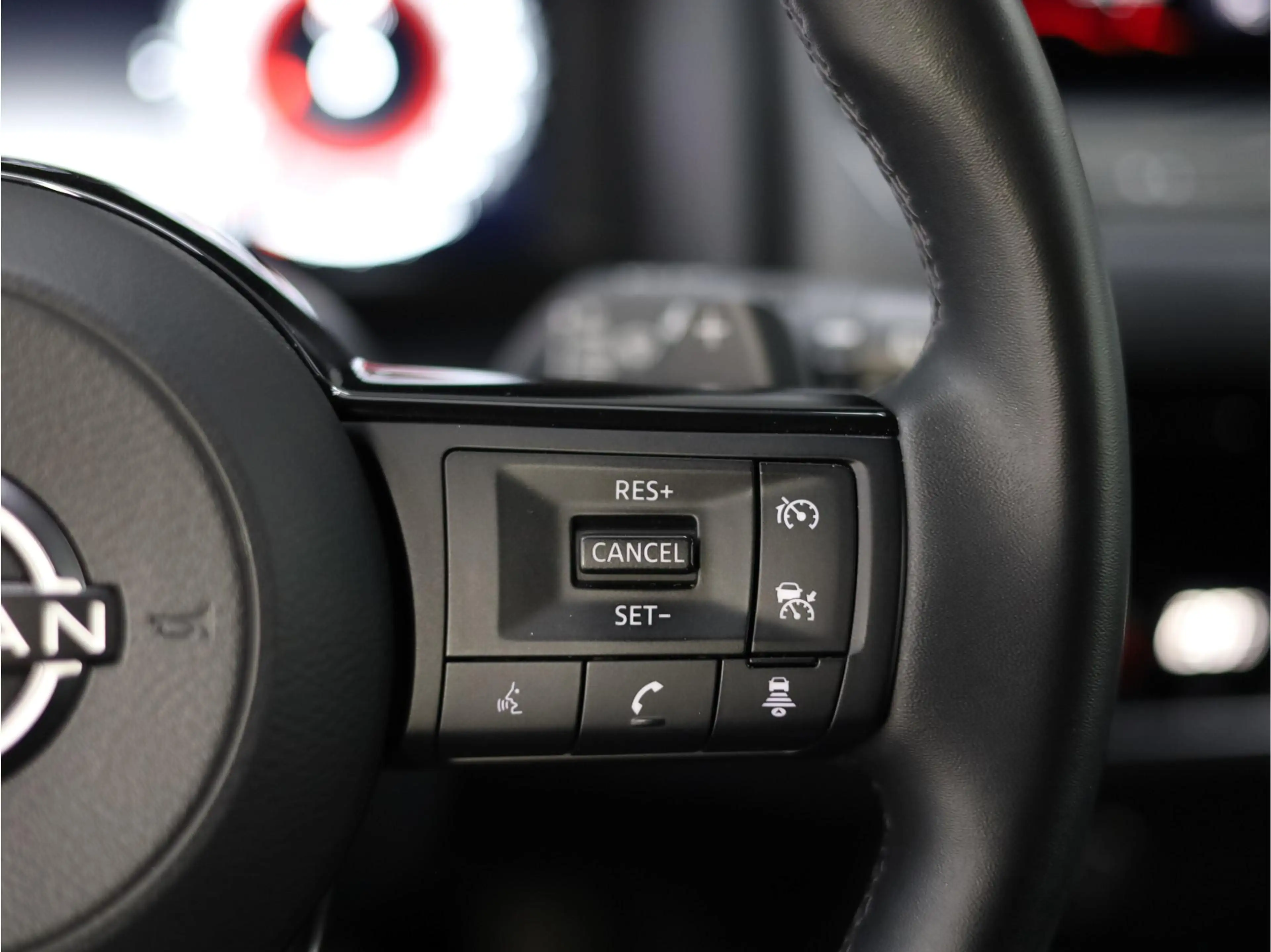 Nissan Qashqai 1.3 MHEV Xtronic N-Connecta | Stuur en Stoelverwar — photo 9