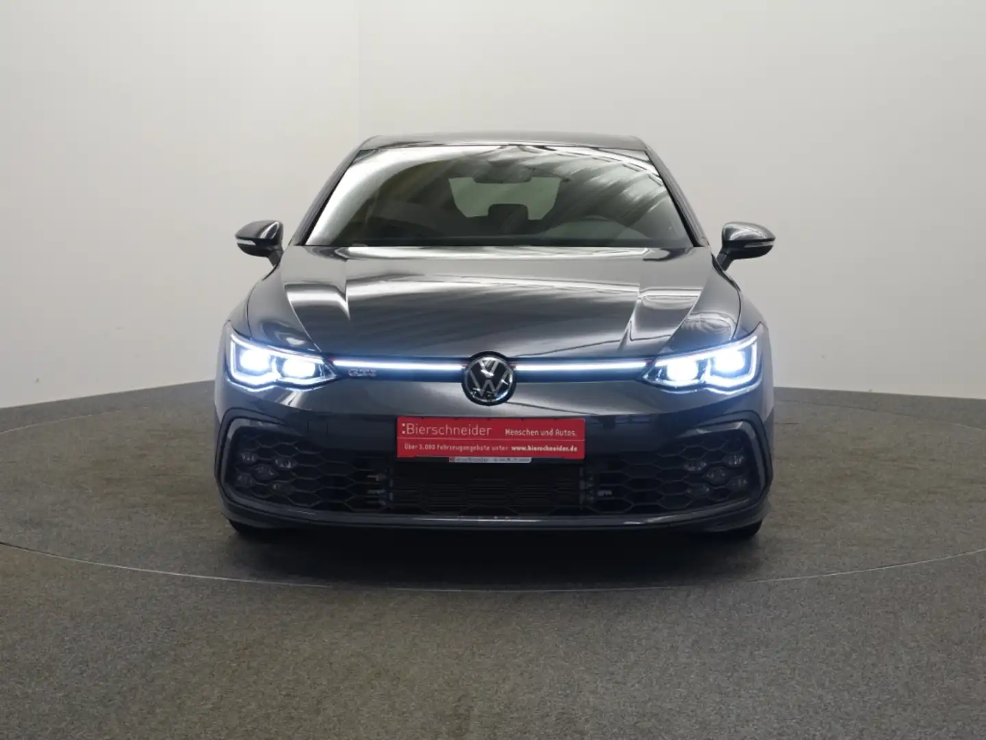Volkswagen Golf GTI 8 2.0 TSI DSG IQ.LIGHT DIGITAL COCKPIT 19 PANO KAM Grau - 2