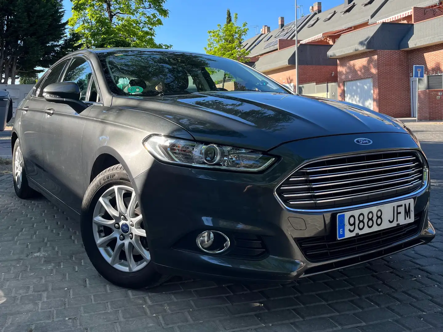 Ford Mondeo 2.0TDCI Trend 150 Gris - 2