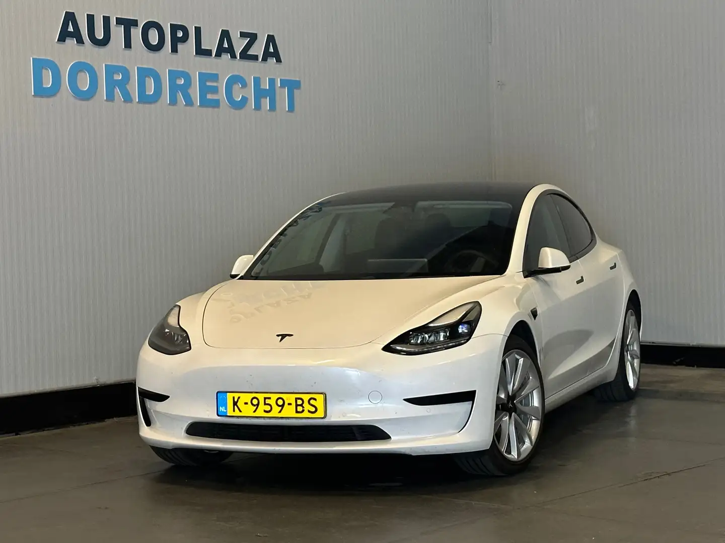 Tesla Model 3 Standard RWD Plus 60 kWh Wit - 2