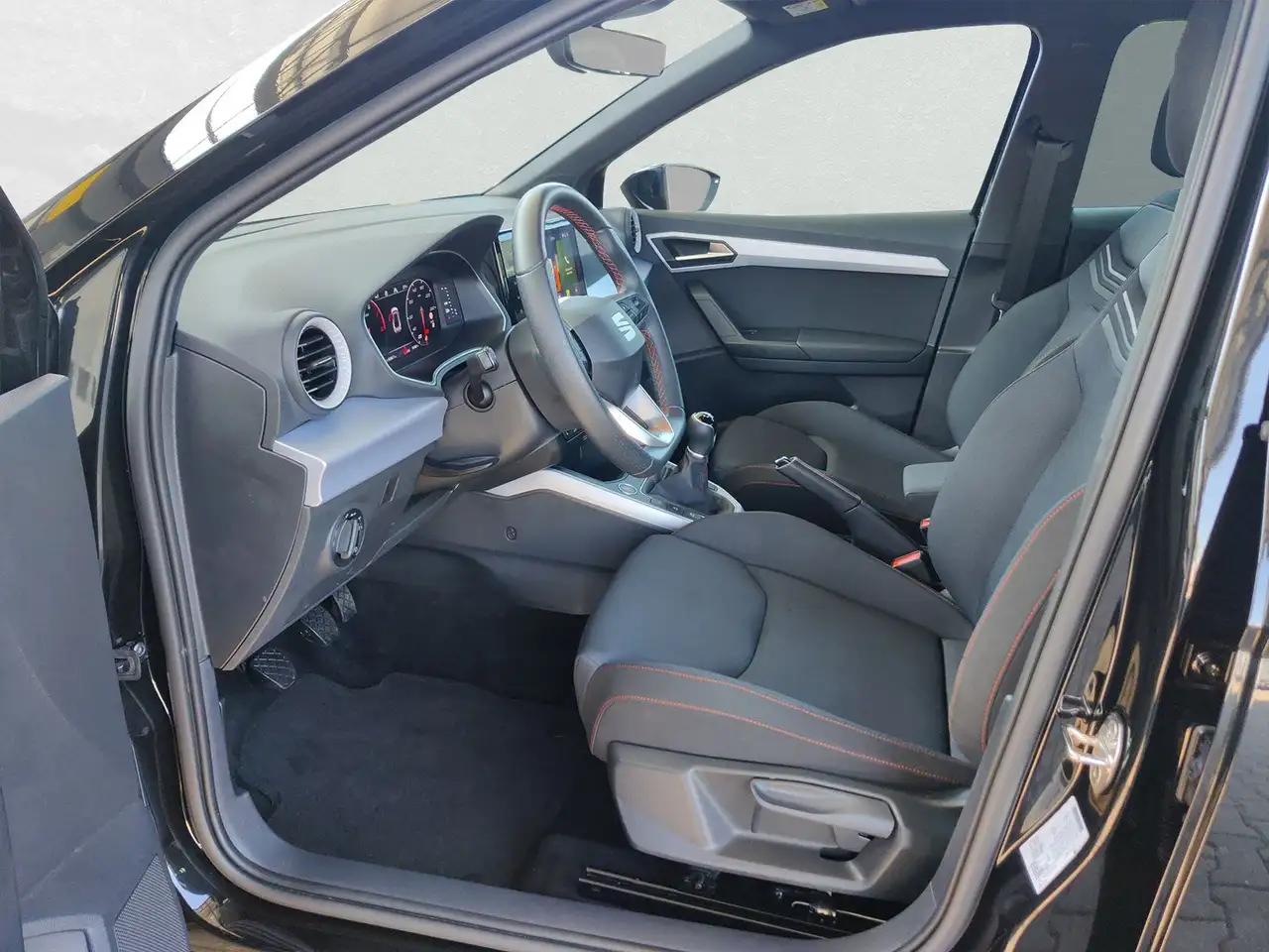 SEAT Arona FR 1.0 TSI 116PS 6-Gang 9