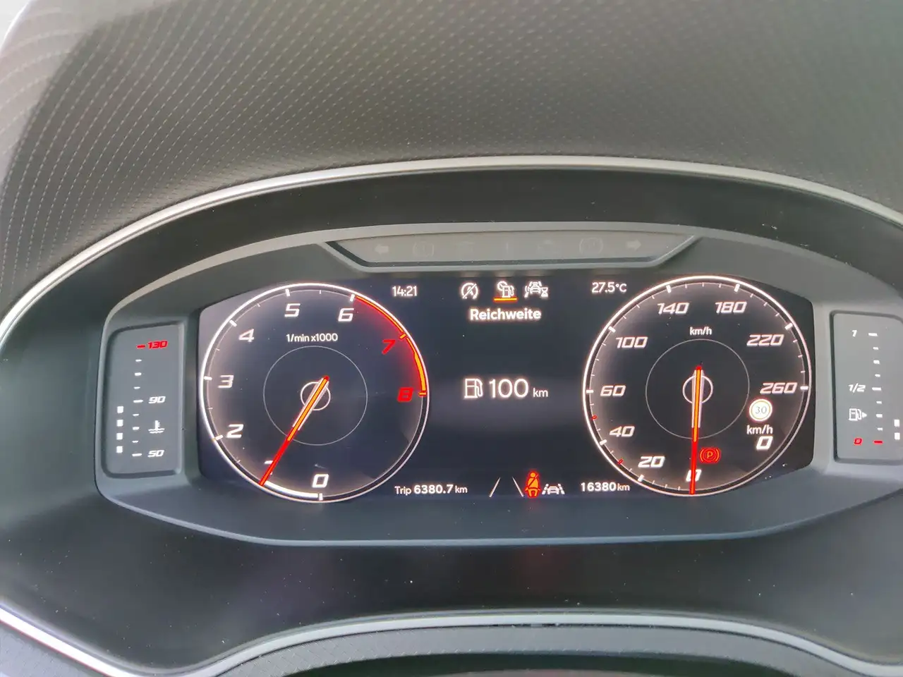 SEAT Arona FR 1.0 TSI 116PS 6-Gang 14