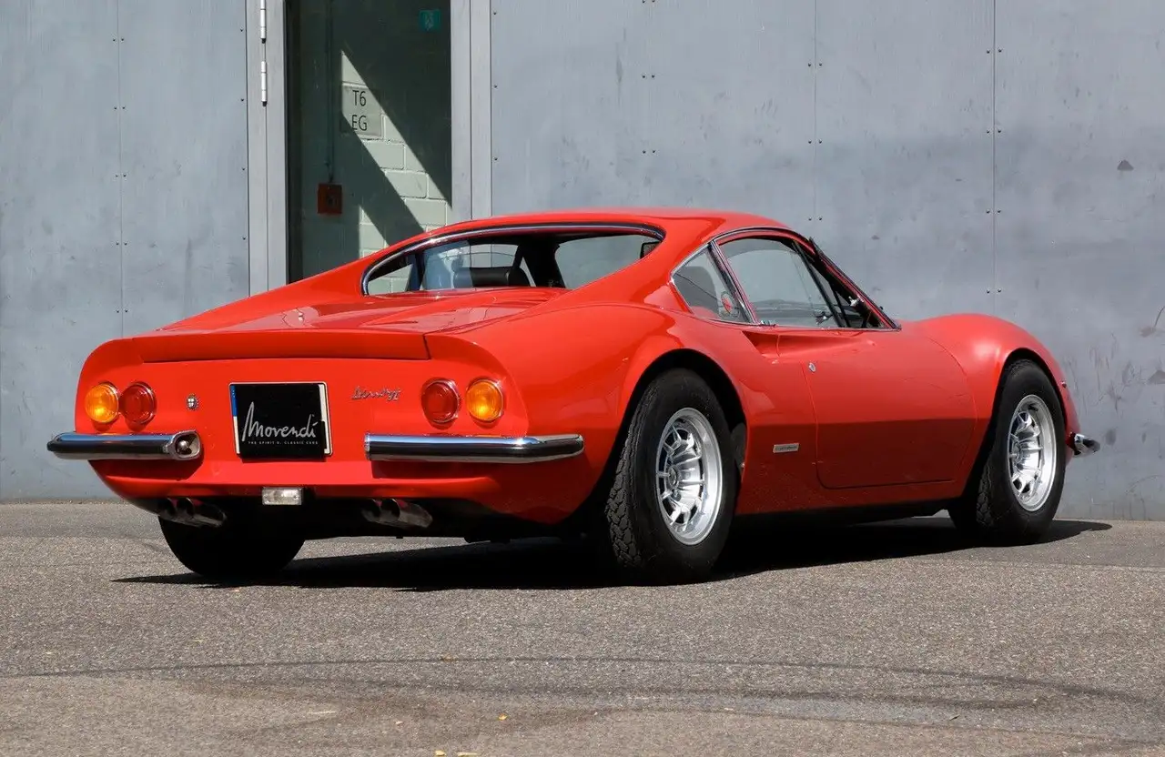Ferrari 246 Dino GT "Matching Numbers + Colors", foto 9