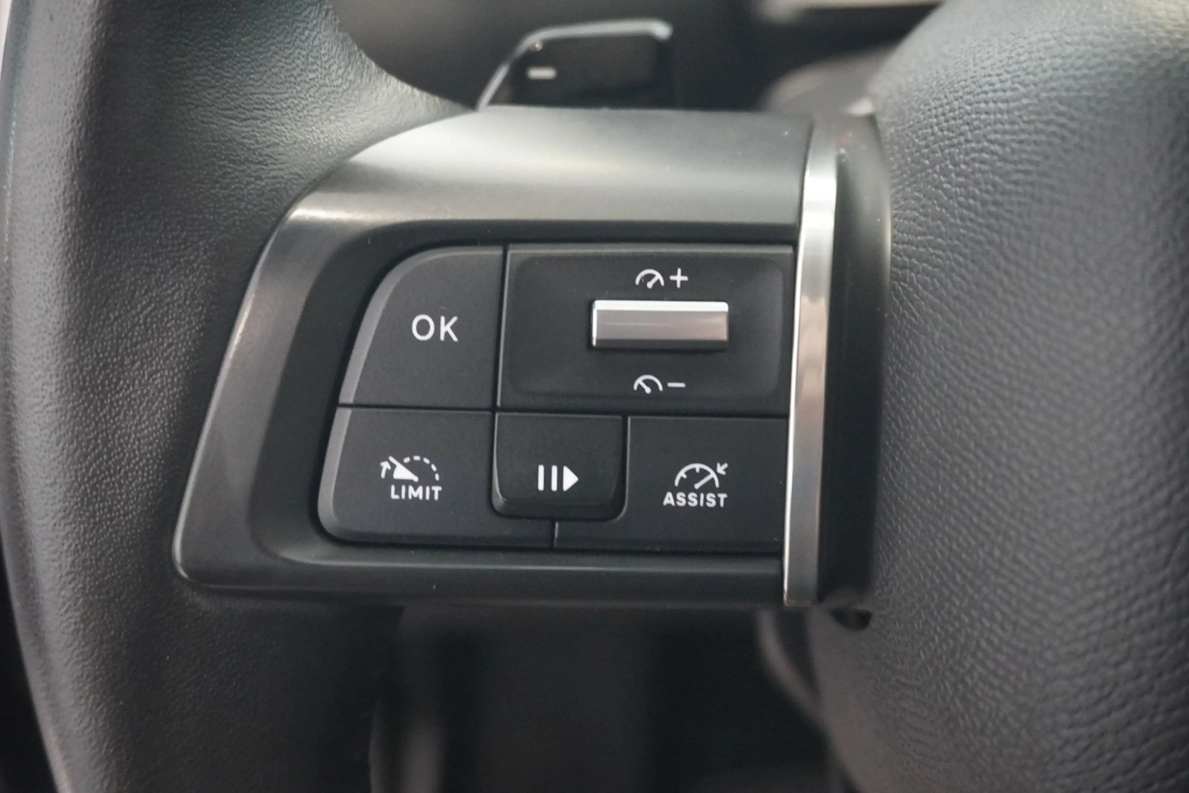 Citroen C4 X PureTech 130 S Aut. Navi/LED — photo 12