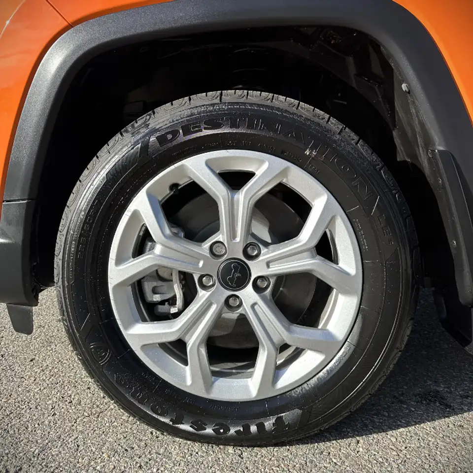 Jeep Compass снимка Jeep Compass