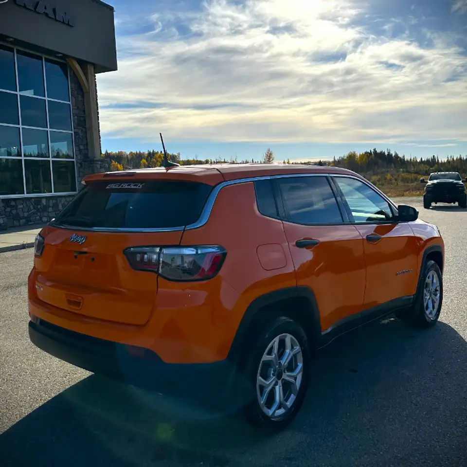 Jeep Compass снимка Jeep Compass