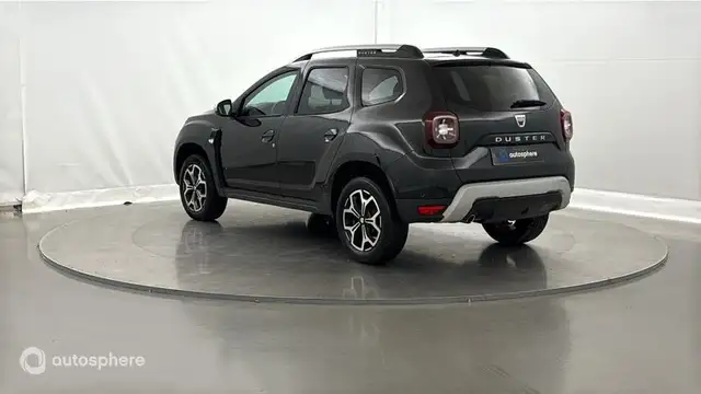 Dacia Duster view 8