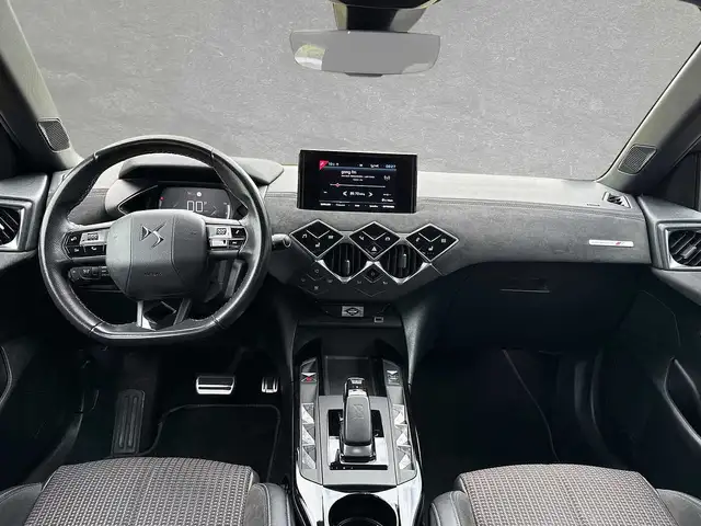 DS Automobiles DS 3 Crossback view 7