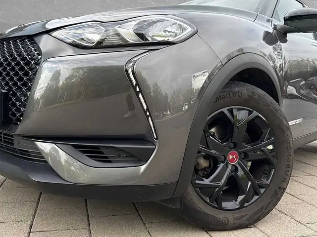 DS Automobiles DS 3 Crossback view 5