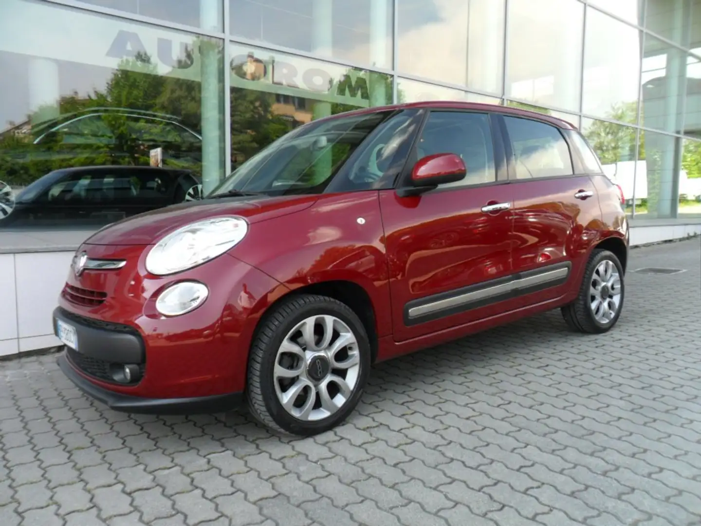 Fiat 500L 500L 1.3 mjt Lounge 85cv Rood - 1