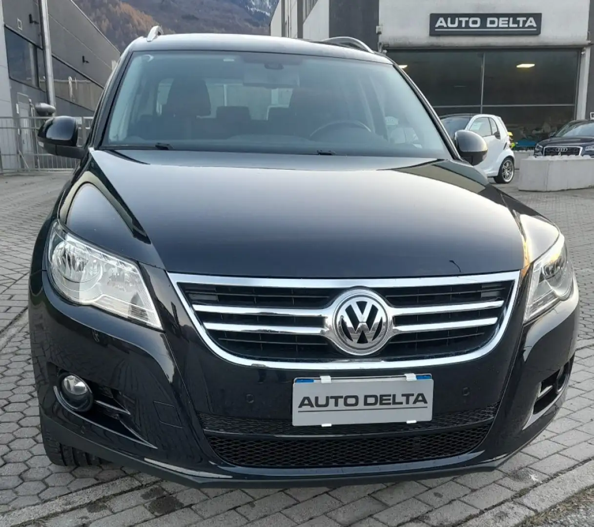 Volkswagen Tiguan 2.0 TDI DPF 4MOTION DSG UNIPRO LIBR.TAGLIANDI Nero - 1