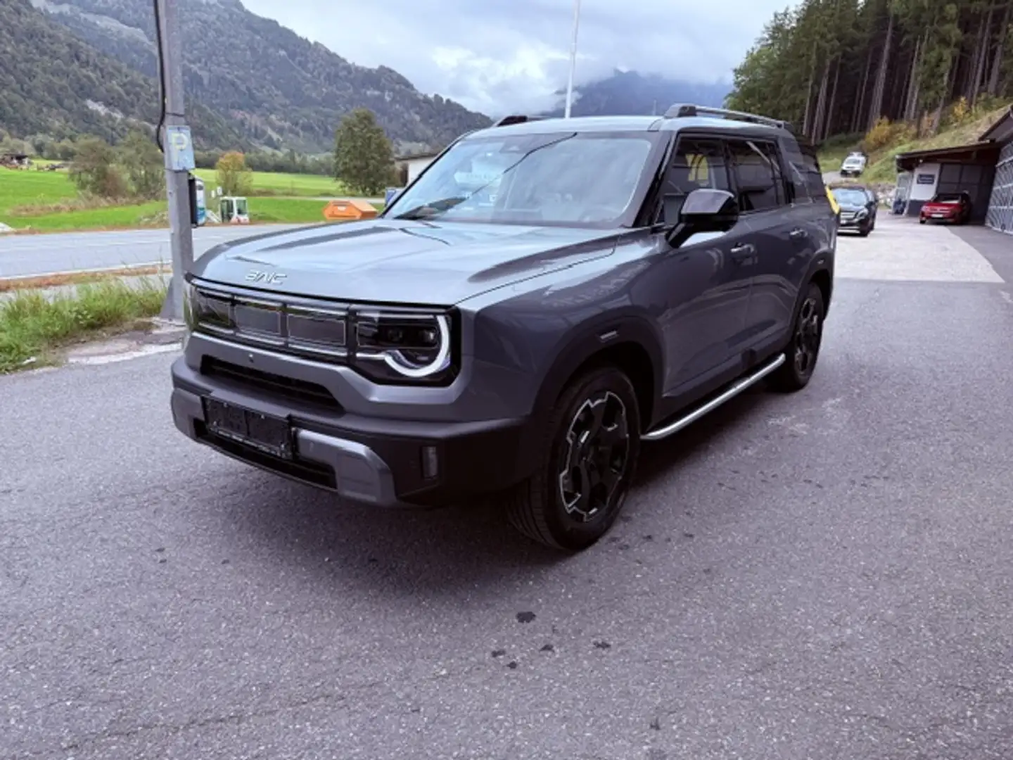 BAIC BJ30 HEV 4WD Silber - 1