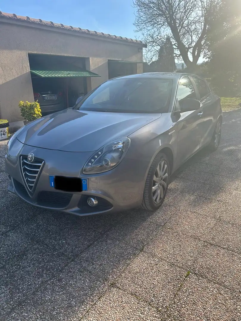 Alfa Romeo Giulietta 1.6 jtdm(2) Distinctive - 1