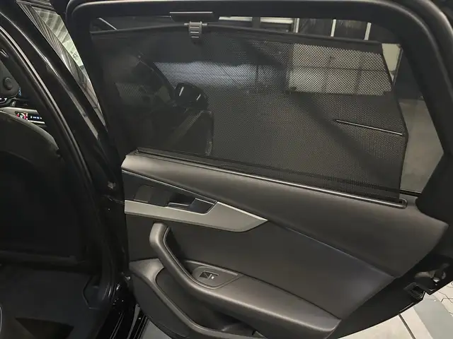 Audi A4 view 27