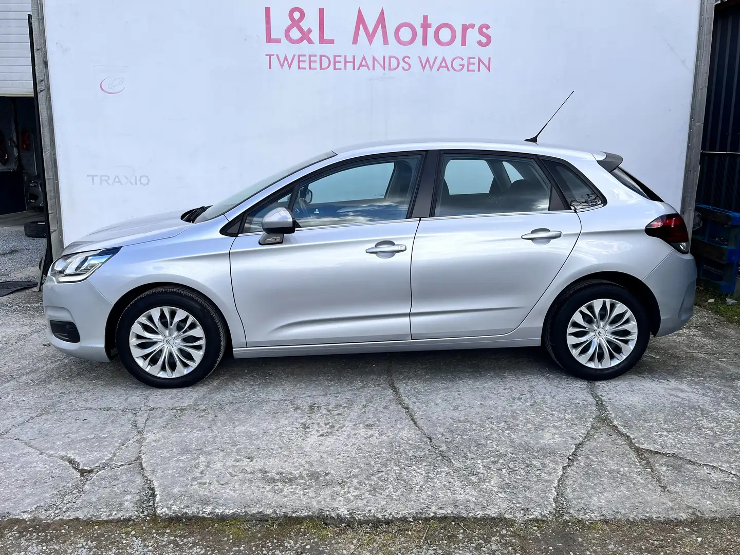 Citroen C4 1.2 PureTech Feel*Navi Cruise Pdc Airco*Garantie! Argento - 2