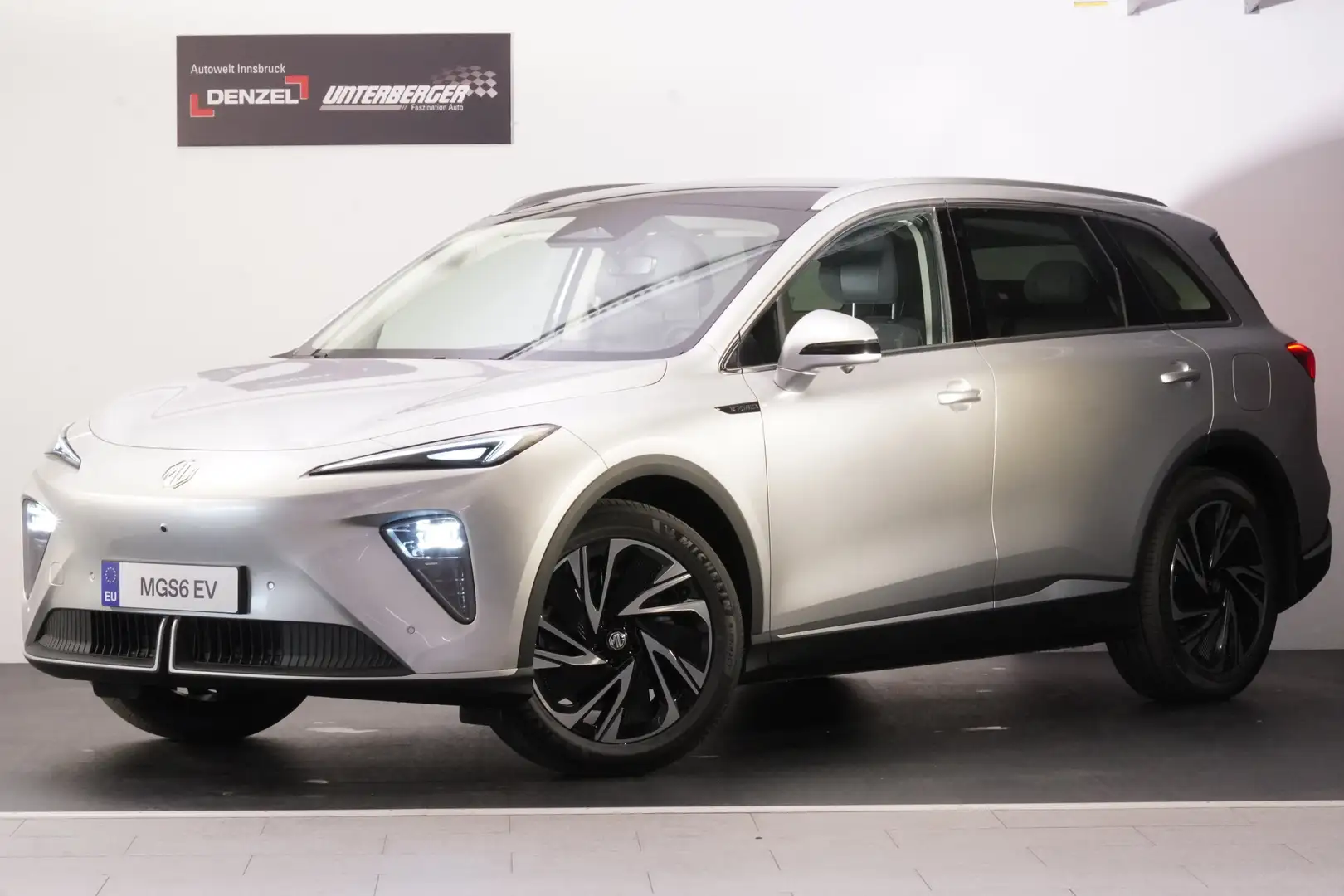 MG MGS6 EV MGS6 Luxury 4WD 77kwh ab EUR42.280 Silber - 1