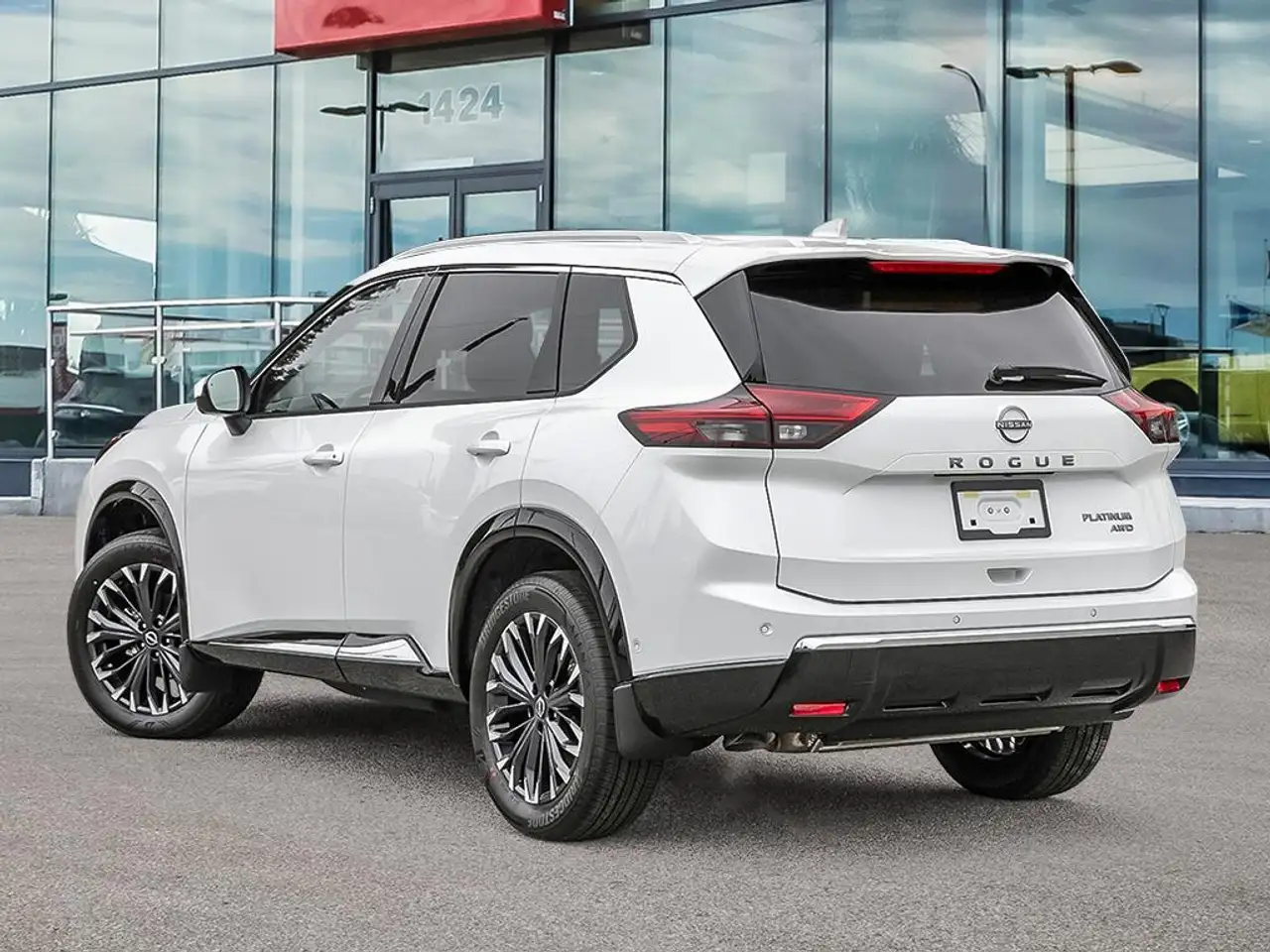 Nissan Rogue снимка Nissan Rogue