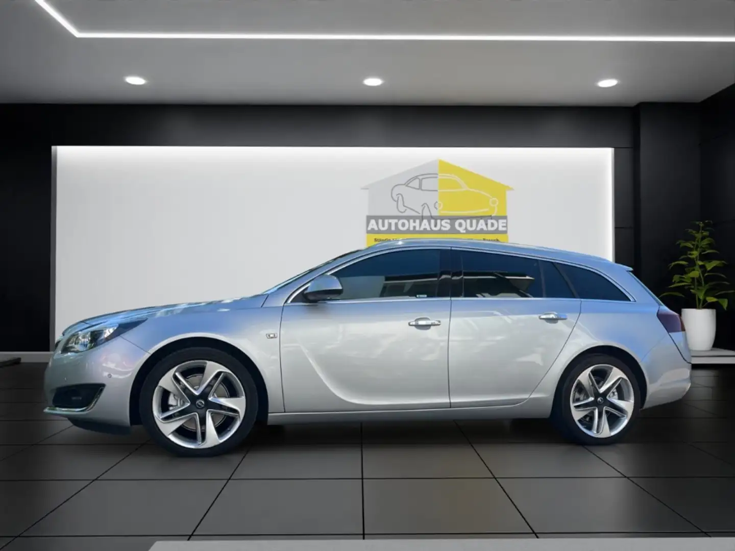 Opel Insignia A Sports Tourer Business Innovation 2.0 CDTI AHK-k Silber - 2