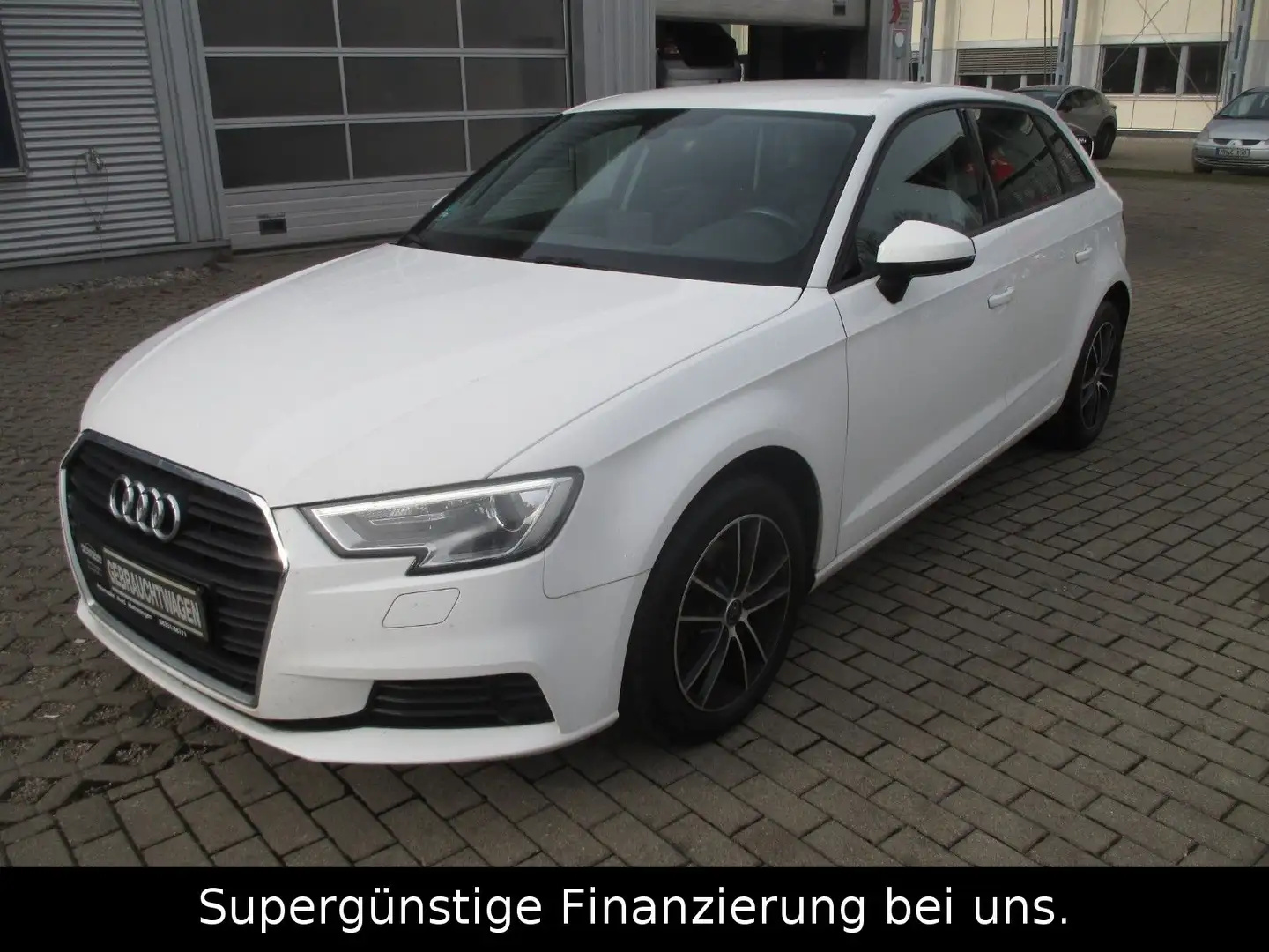 Audi A3 Sportback,5-TÜRIG,1-HAND,GARANTIE,KLIMA Weiß - 1