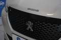 Peugeot 2008 1.2 Turbo 130-PK EAT8 Allure Pack AUTOMAAT | LUXE Wit - thumbnail 11