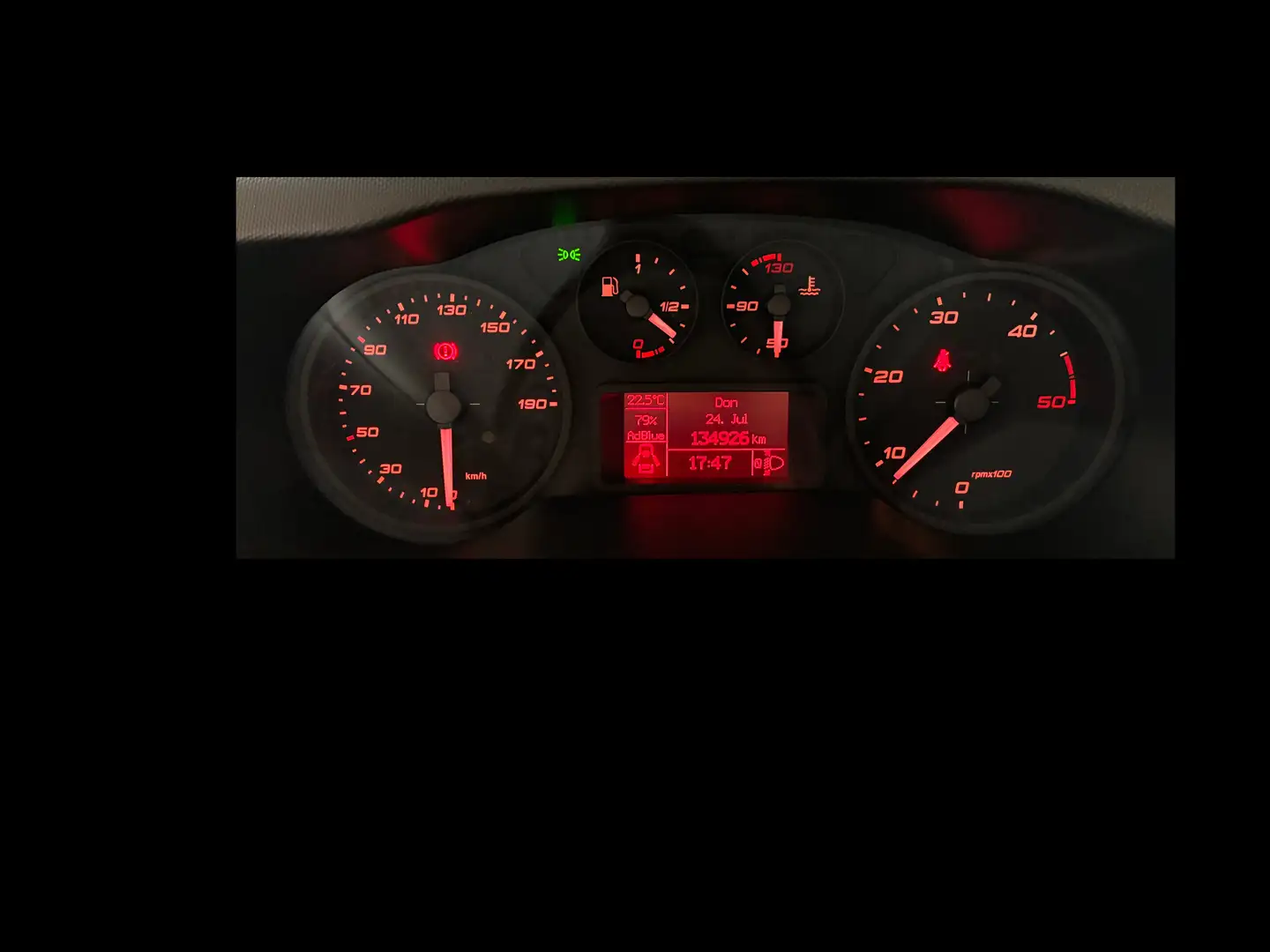 Iveco Daily 35-150 Grau - 2