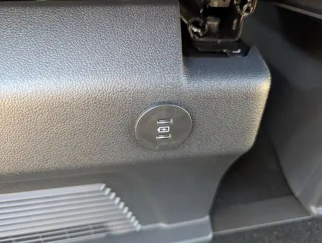 Ford Transit Custom DK 2,0 EcoBlue L2H1 320 Limited Aut. 6 Sitze, A... Ansicht 30