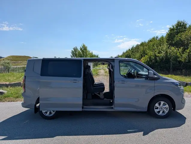 Ford Transit Custom DK 2,0 EcoBlue L2H1 320 Limited Aut. 6 Sitze, A... Ansicht 12