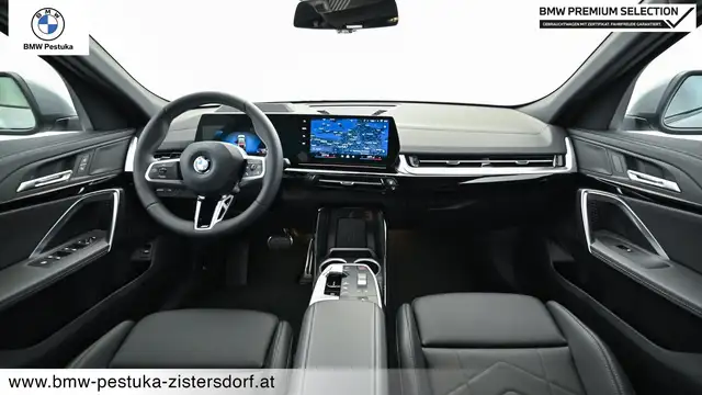 BMW X2 view 11