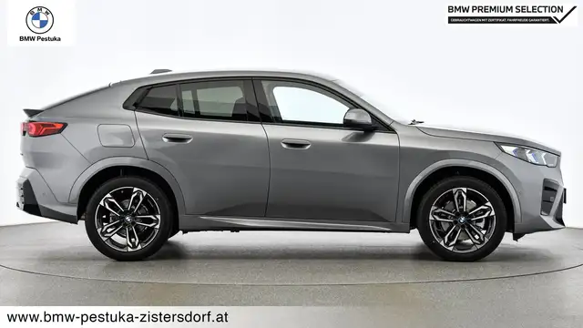 BMW X2 view 3